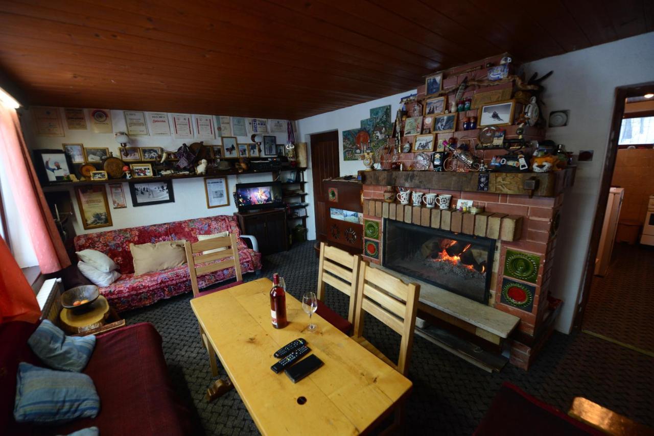 Carobna Kuca Jahorina Villa Buitenkant foto