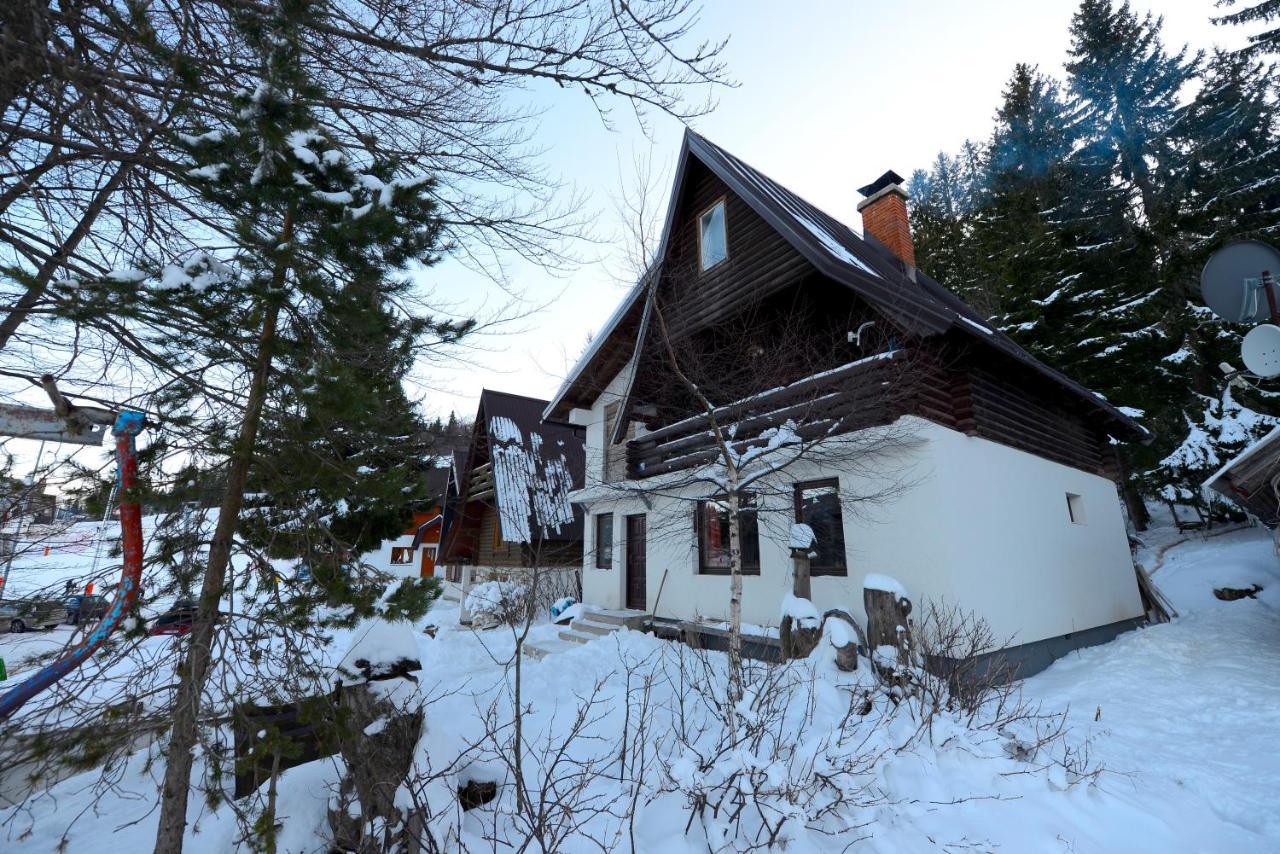 Carobna Kuca Jahorina Villa Buitenkant foto